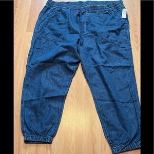 BNWT ladies pants XXL